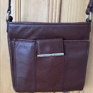 Brighton Brown Crossbody Travel Bag with Smooth Leather and Structured Design